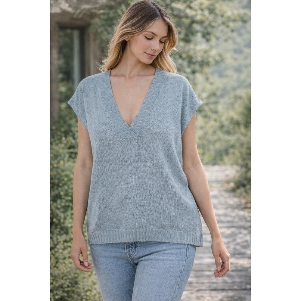EILEEN FISHER Women Sweater V Neck Light Blue Cap‎ Sleeve Knit  Top M
